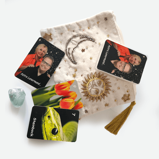 Dein Glücksweg – Sonne, Mond & Sterne – Kartendeck mit Samtbeutel - BLG Beautiful Life