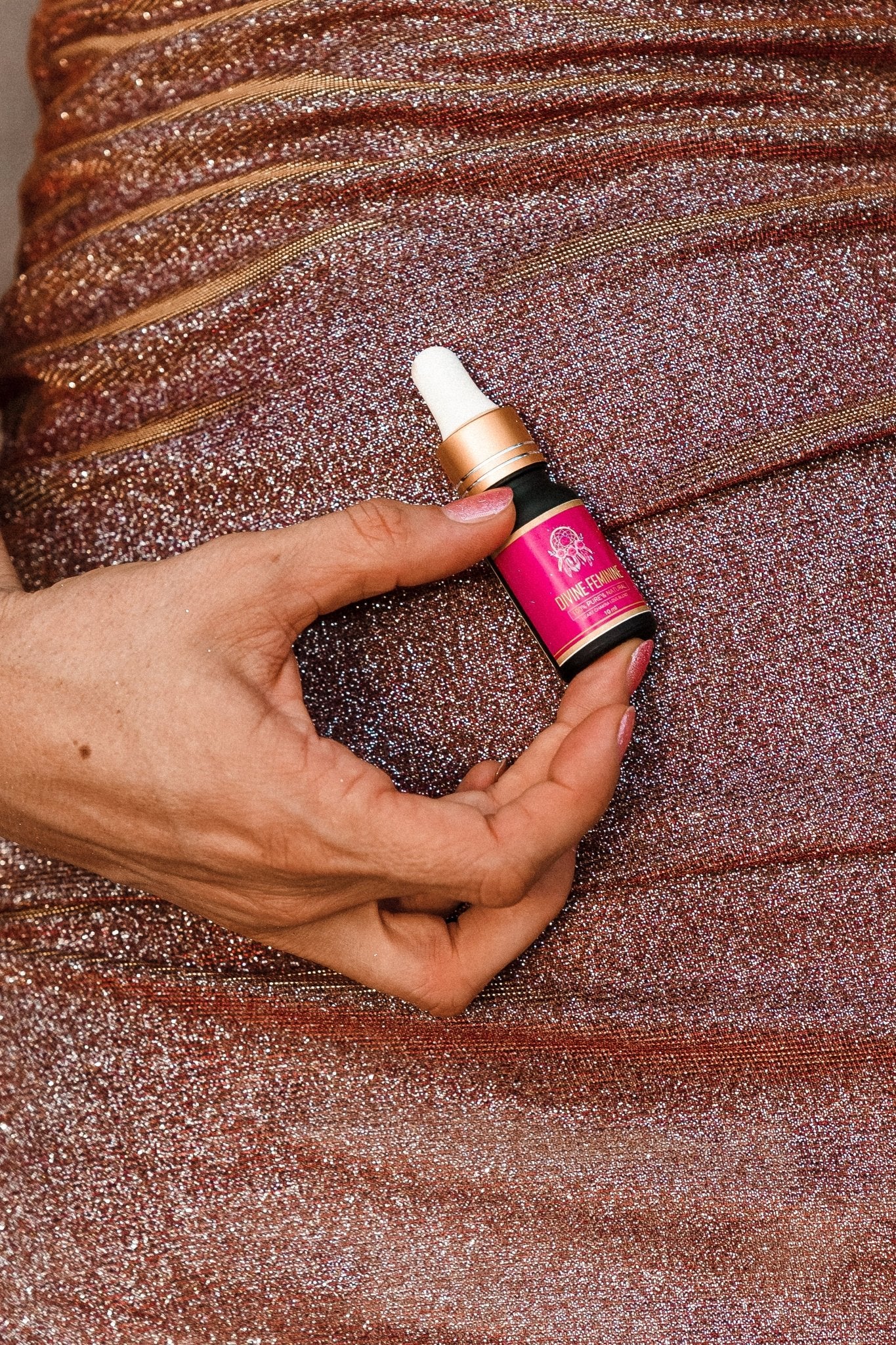 Divine Feminine Essential Oil - BLG Beautiful Life